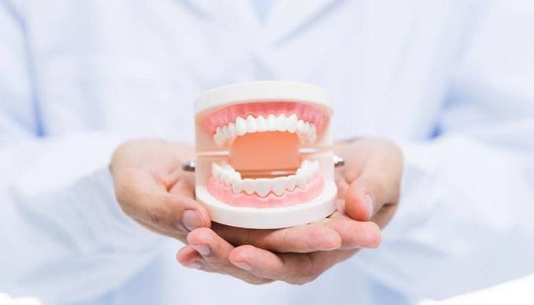 طبقات الجير يمكن أن تدمر طقم الأسنان 