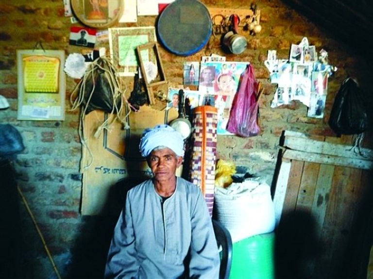 النجمة منى زكي