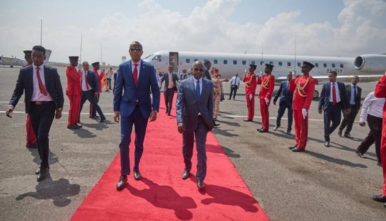 رئيس الوزراء الصومالي حمزة عبدي بري يصل جيبوتي