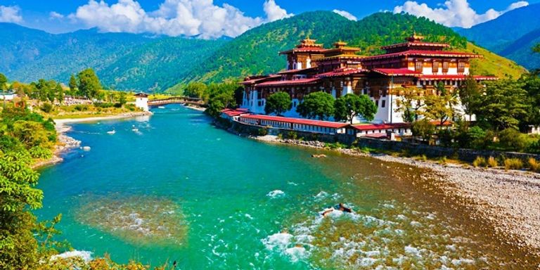 Tourism in Bhutan.. the most famous 6 tourist attractions in the arms of the Himalayas