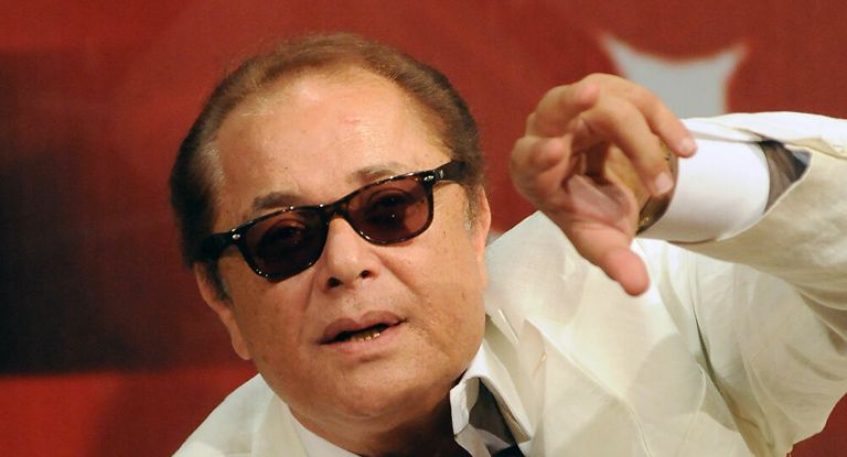 محمود عبد العزيز في فيلم "إبراهيم الأبيض"