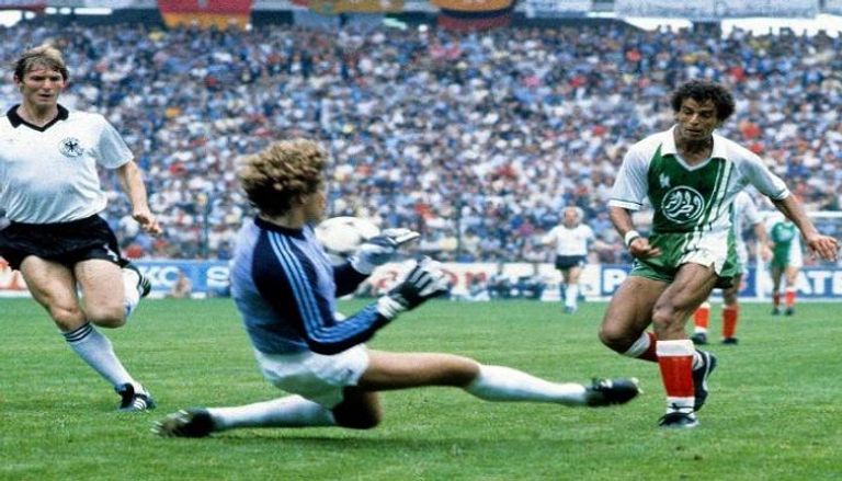 منتخب الجزائر في كأس العالم 1982