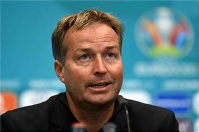 كاسبر هيولماند مدرب منتخب الدنمارك منتخب الدنمارك