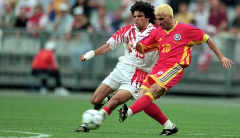 تونس ورومانيا في 98