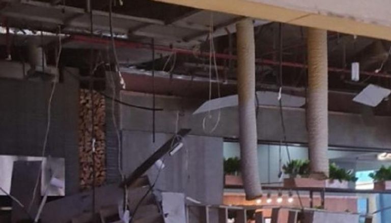 سقوط سقف مطعم في الكويت