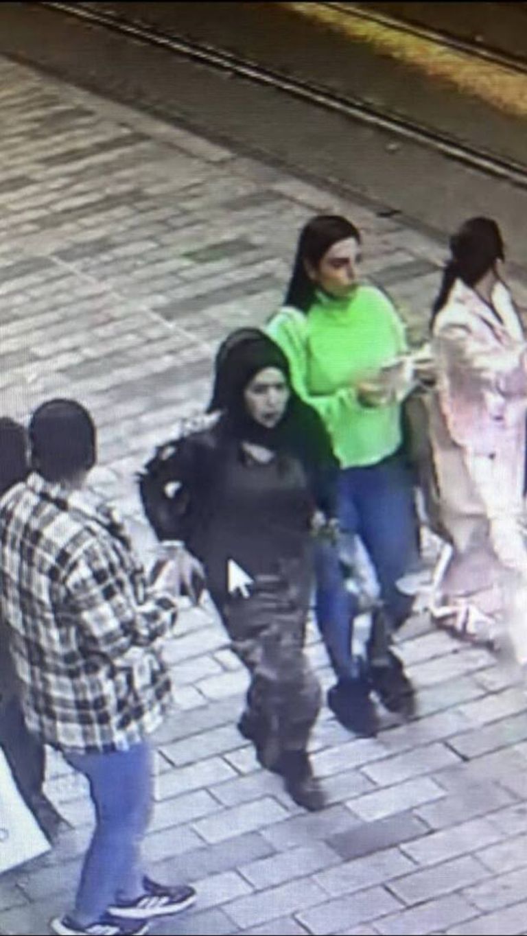 الأمن ينتشر في محيط انفجار إسطنبول - أ.ف.ب