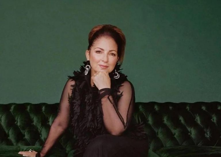 مغنية البوب ريهانا