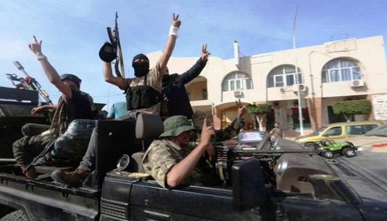 عناصر من المليشيات المسلحة في ليبيا