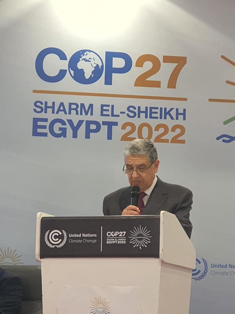 أثناء إطلاق مبادرة