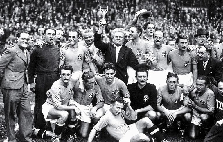 منتخب إيطاليا بطل كأس العالم 1934 المنتخب القطري