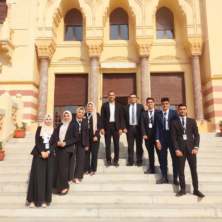 فريق عمل المشروع