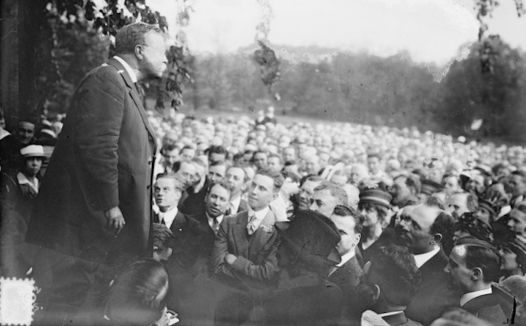 الرئيس الأمريكي السابق دونالد ترامب