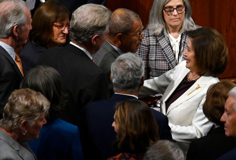 نانسي بيلوسي رئيسة مجلس النواب