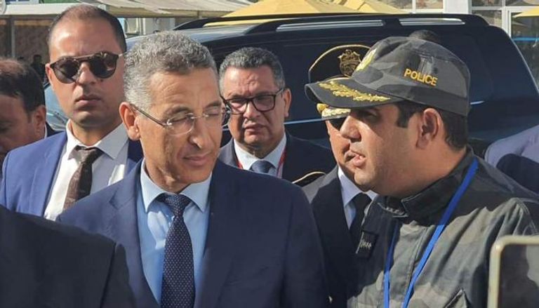 وزير الداخلية التونسي خلال زيارته جزيرة جربة