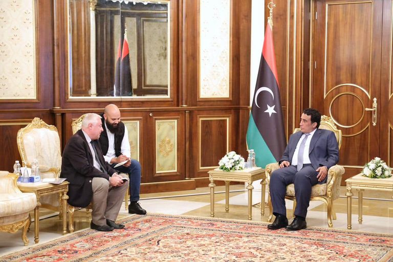المبعوث الأممية مع رئيس مجلس النواب الليبي