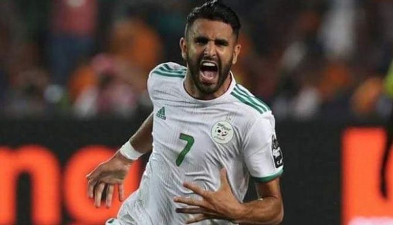 رياض محرز نجم منتخب الجزائر