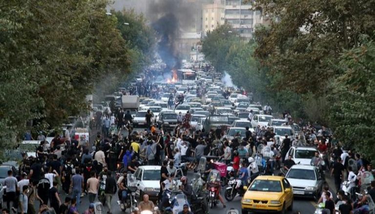 جانب من الاحتجاجات التي تشهدها إيران