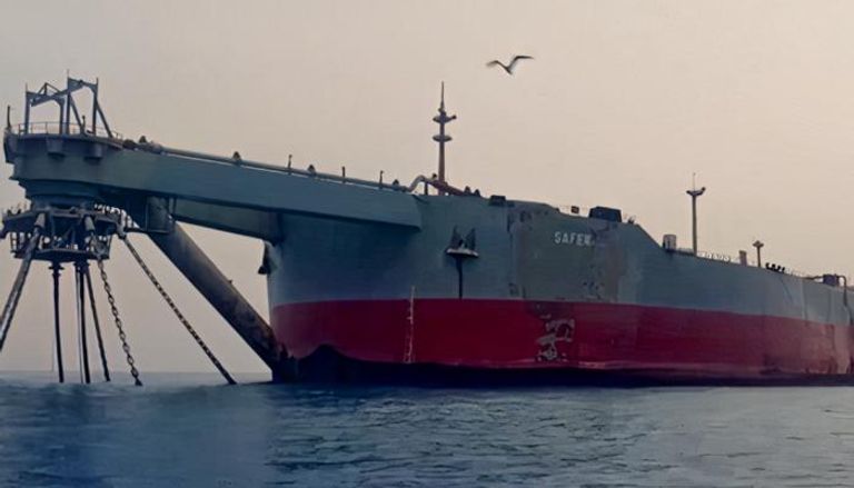 سفينة صافر العالقة قبالة سواحل اليمن