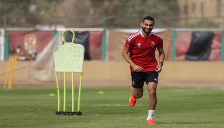 عمرو السولية لاعب الأهلي