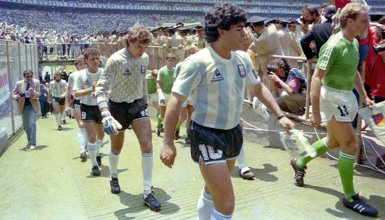 منتخب الأرجنتين ألمانيا والبرازيل في نهائي 2002