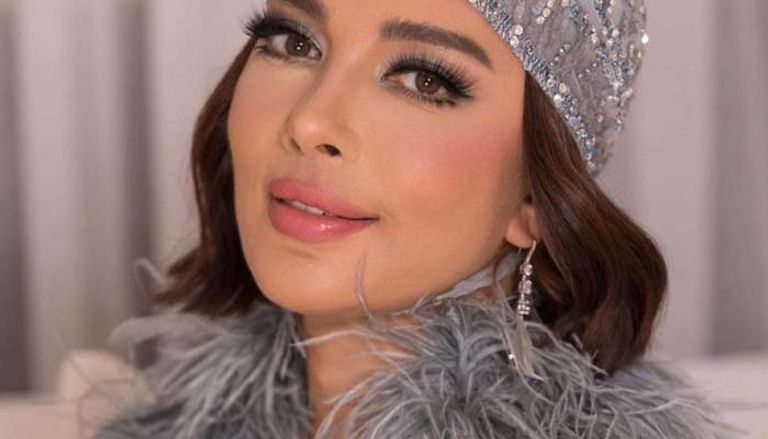 النجمة السورية أصالة