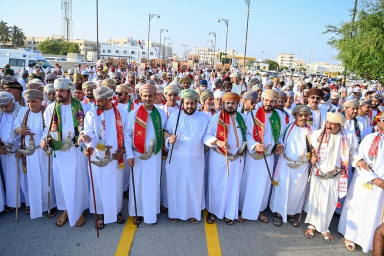 مسيرات ولاء وعرفان للسلطان هيثم بن طارق