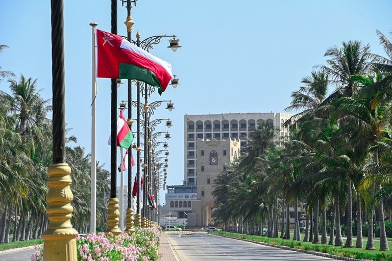 مسيرات ولاء وعرفان للسلطان هيثم بن طارق