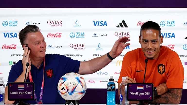 فيرجيل فان دايك ولويس فان جال محمد صلاح وساديو ماني