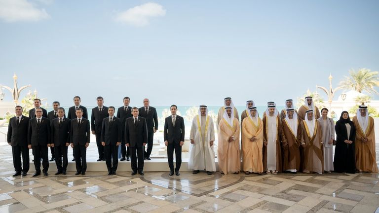 الشيخ محمد بن زايد آل نهيان والرئيس سردار محمدوف