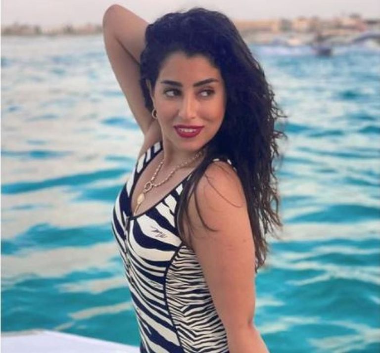 الفنانة أيتن عامر