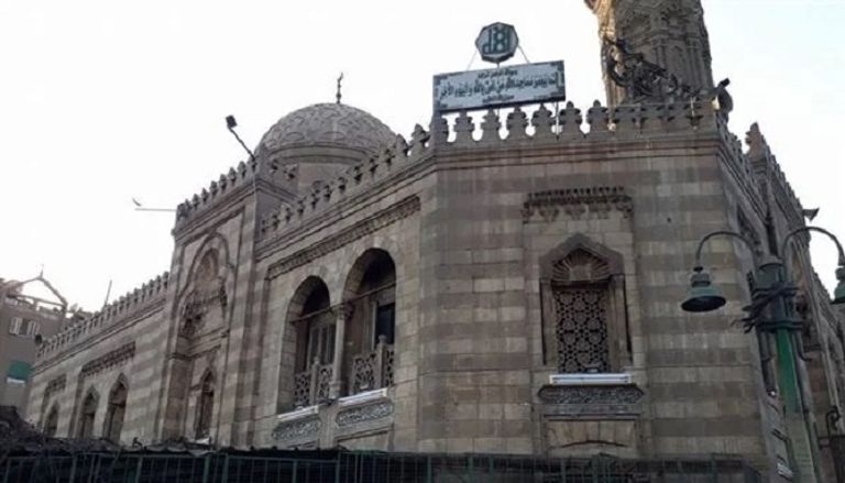 مسجد السيدة عائشة في القاهرة