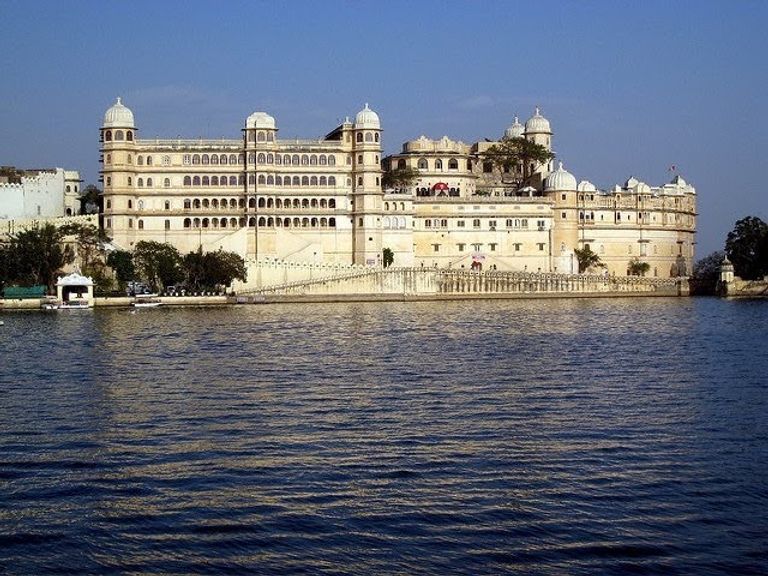 City Palace de Udaipur is one of the places of tourism in Rajasthan