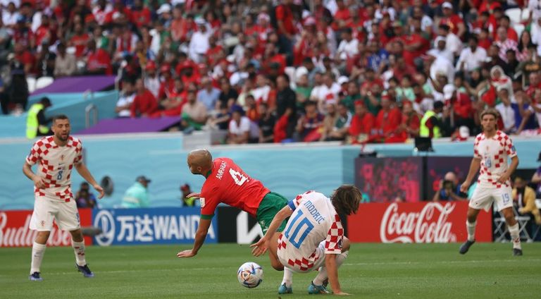 مودريتش ياسين بونو حارس المغرب أمام كرواتيا