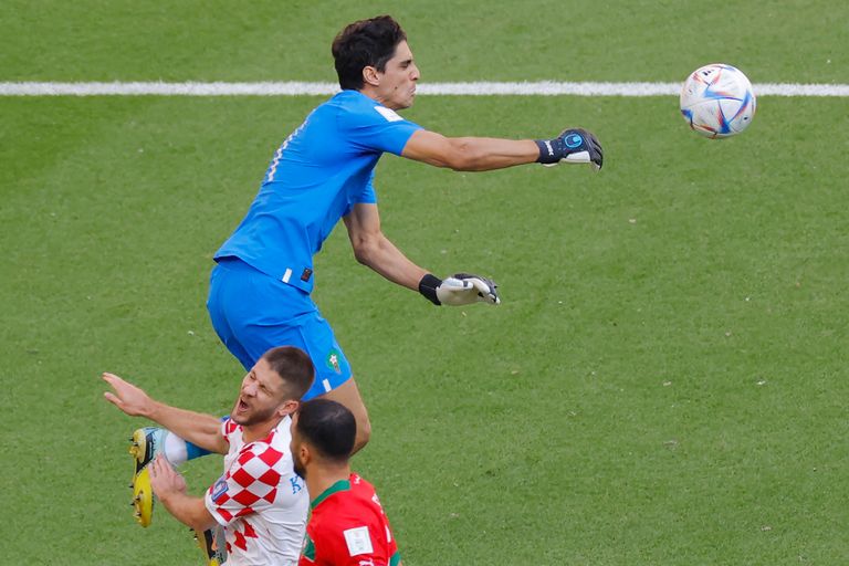 بونو ياسين بونو حارس المغرب أمام كرواتيا