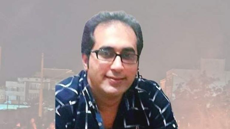 الشاب الإيراني القتيل سعدي شاهرخي فر سيارة إسعاف إيرانية - أرشيفية