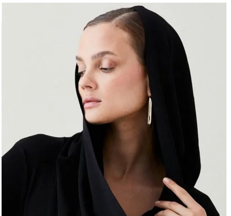 عارضة الأزياء كيت موس