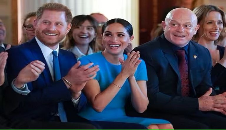 صورة مجمعة للأميرة ديانا وهاري وميجان - ديلي إكسبريس