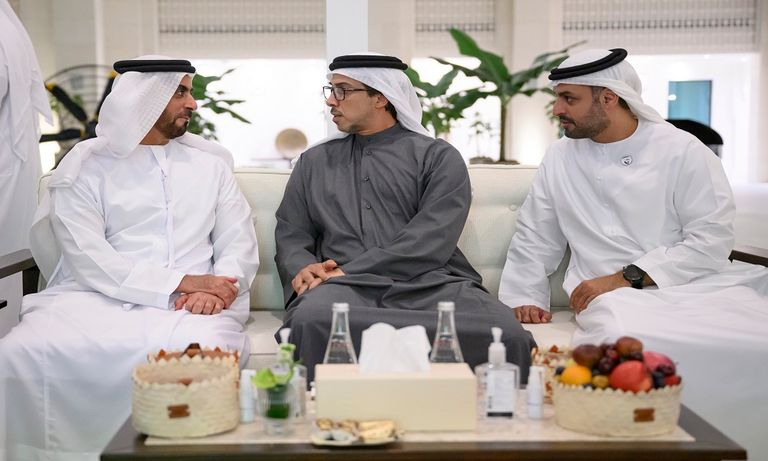 الشيخ محمد بن زايد آل نهيان رئيس دولة الإمارات خلال استقباله لوكورنو