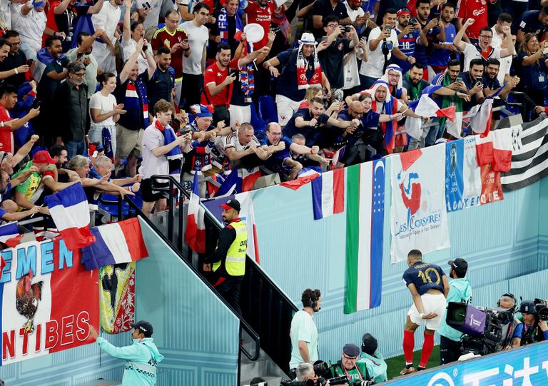 مبابي مع فرنسا