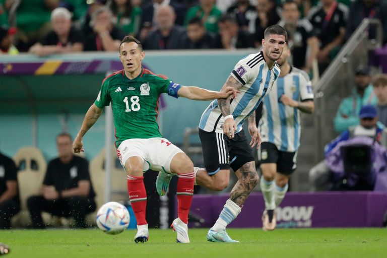 مباراة الأرجتتين والمكسيك احتفال ليونيل ميسي بهدفه أمام المكسيك