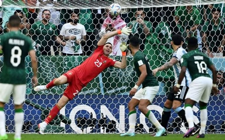 إيميليانو مارتينيز منتخب الأرجنتين