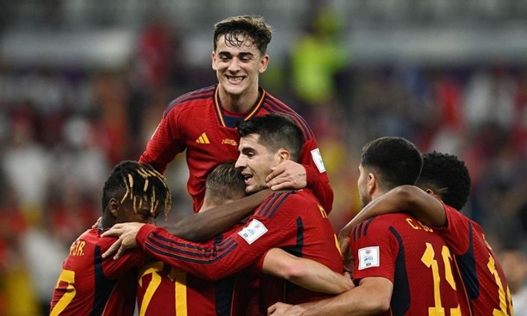 إسبانيا وكوستاريكا بايرن ميونخ ضد برشلونة