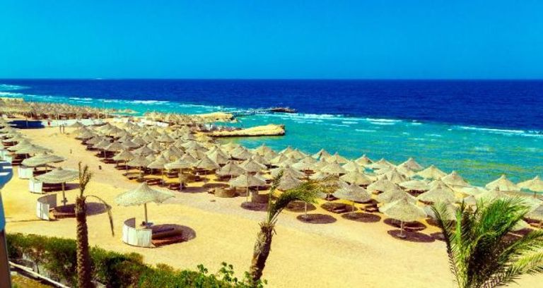 مكادي بيتش باي أجمل شواطئ الغردقة 7 من أجمل شواطئ الغردقة لؤلؤة البحر الأحمر