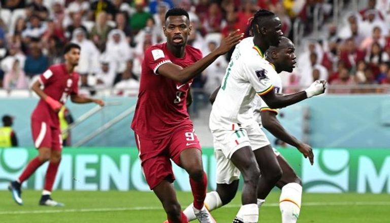 محمد مونتاري من مباراة قطر والسنغال