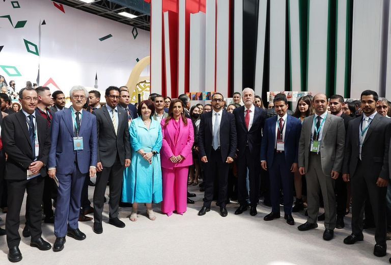 المكسيك ترفع علم الإمارات احتفاء بالشارقة