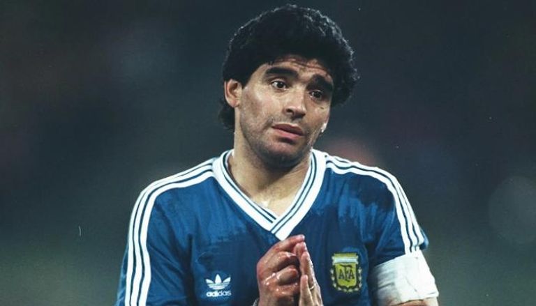 مارادونا نجم الأرجنتين في كأس العالم 1990
