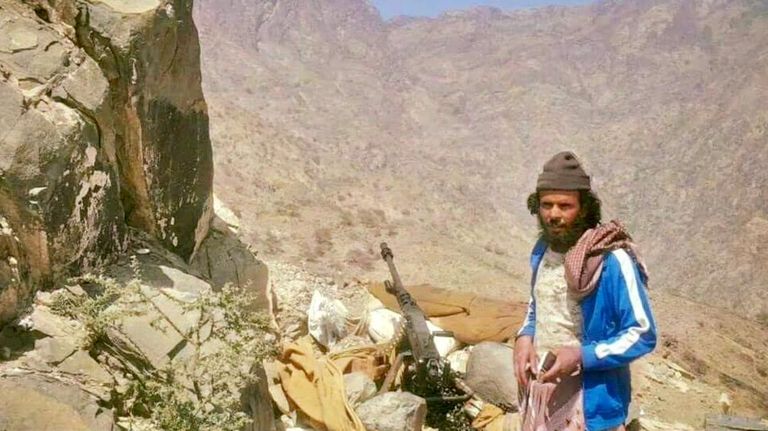 جانب من العمليات القتالية للقوات الجنوبية في جبهة ثرة بمحافظة أبين