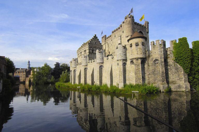 القلعة التاريخية في جينت البلجيكية