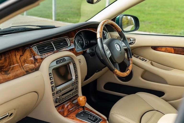 طراز Jaguar X-Type Estate