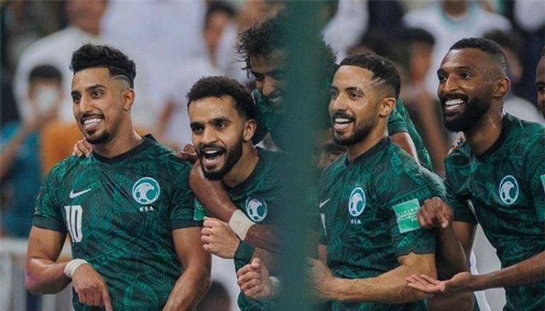 المنتخب السعودي وائل جمعة نجم منتخب مصر السابق